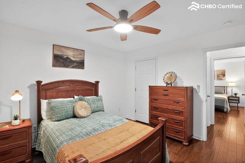 Third Bedroom - Full Bed