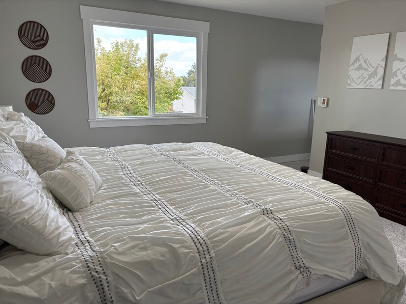 Newly Remodeled Home Ski & City Access