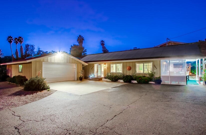 Enjoy the outdoor living in the bar lounge wi