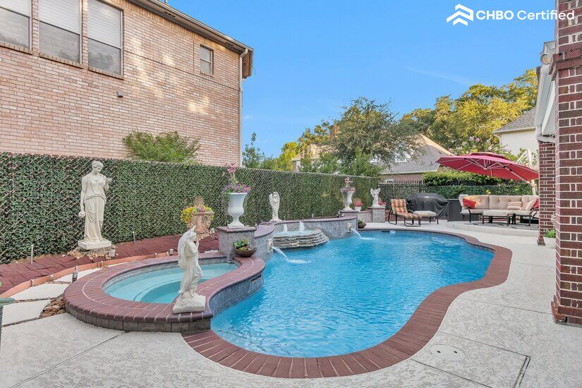 Executive Rental Home with Pool 