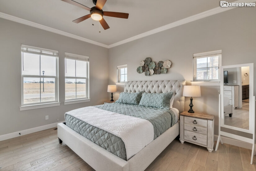 Master bedroom on the main level with King bed