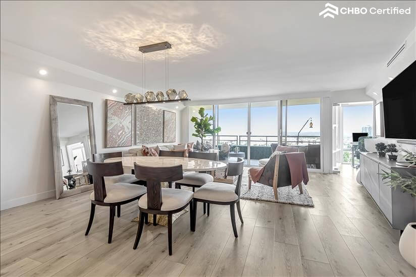 2BR Condo in Marina Del Rey