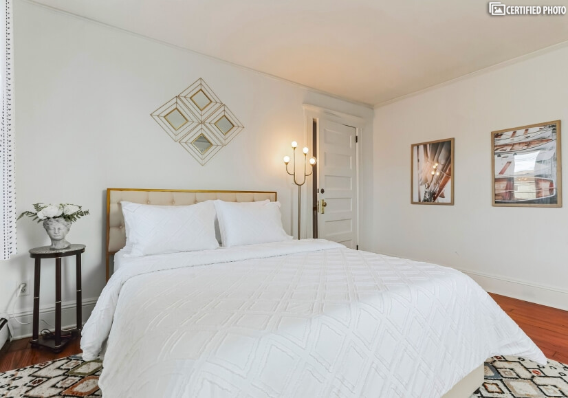Bedroom w/Queen Bed - Government housing in Greenwich CT|NYC