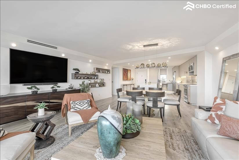 2BR Condo in Marina Del Rey