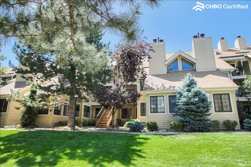 View of greenbelt and front entrance