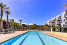 Beautifully Appointed 1 Bdm Condo 9th fl
