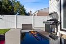 Residence with Hot Tub Tv