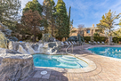 Year round heated pool & Hot tub