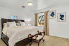 Gorgeous Townhouse with Private Deck