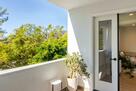 Luxury Los Angeles Furnished Condo 2bd
