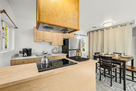 Gorgeous Townhouse with Private Deck