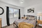 3rd bedroom with queen size bed