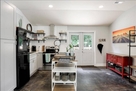 Newly Remodeled Guest House - Great Area