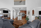 Bright Open Large 5BR 3BR. Walking trails
