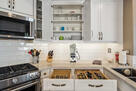 Fully furnished kitchen