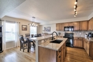 Kitchen/Dining area
