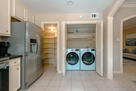 Stylish 2-BR Condo in Hudson Oaks 
