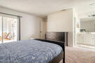 Primary Bedroom (4)
