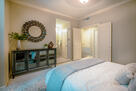 Stylish 2-BR Condo in Hudson Oaks 