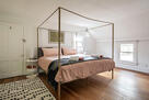 1st Bedroom - King size bed