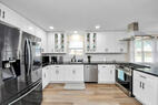 Morden 5BR Home with Game Room