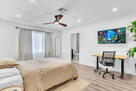 Queen Suite 2
