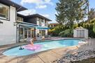 Spacious private pool