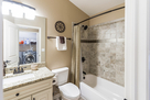 upper level 2nd full bathroom