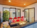 Spacious Luxury View TH  Near  Downtown