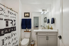 Full bathroom on floor 3