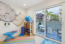 Luxury Coastal Townhome Near The Beach 