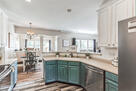 6 Bedroom Home Fence Hot Tub Park Arcade