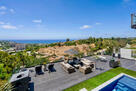Hillside Mini-Mansion, Ocean Views 