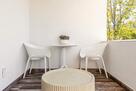 Luxury Los Angeles Furnished Condo 2bd