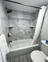 Tub/shower combo in full bath upstairs
