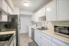 Updated 2 Bed 2 Bath Condo Near Transit