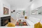 Gas fireplace