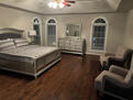 Spacious 5-Bedroom Farmhouse  with Pool