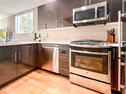 Fully equipped kitchen with new appliances