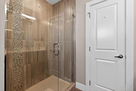 Master bedroom bathroom view4