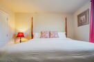 Bedroom 2 king size bed