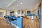 Furnished 2/2 Condo Downtown Austin
