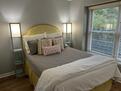 Guest bedroom Queen Bed