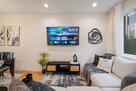 Lux 3 story home 15 mins from downtown