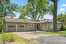 Family Friendly 4 Bed in Overland Park