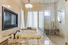 Master bath, jetted tub