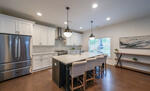 Kitchen/island table