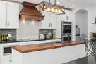 Seashell Paradise 5BR with Pool and Spa