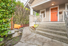 Charming Cozy Bungalow near DT Seattle