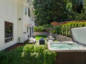 Jacuzzi